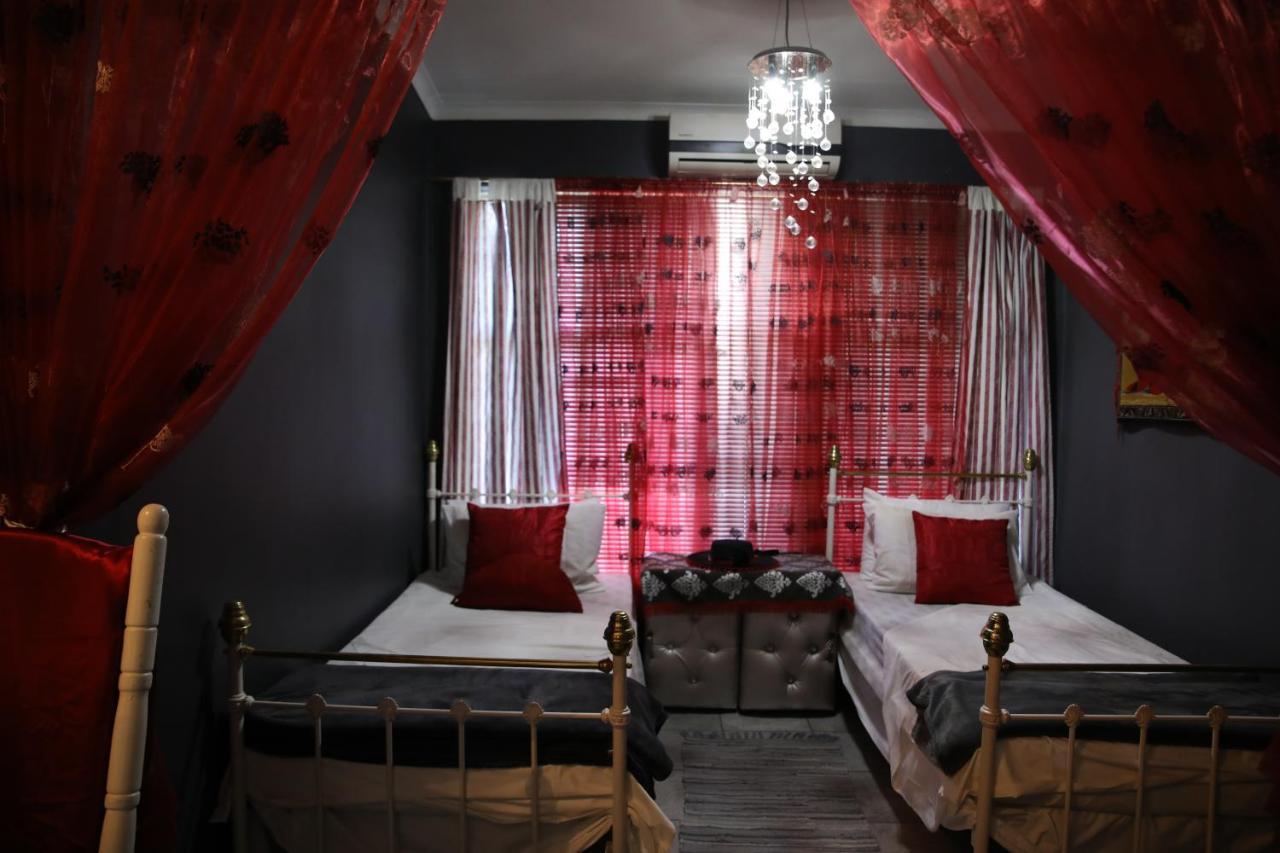 Hotel Eagle'S Nest Barberton Esterno foto